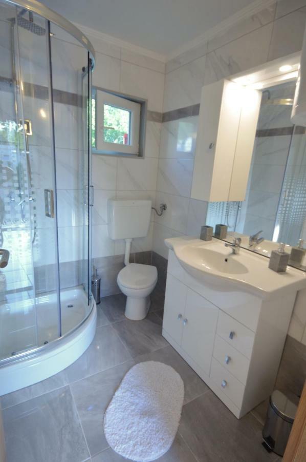 Vacation Home Vesna 布里比尔 外观 照片